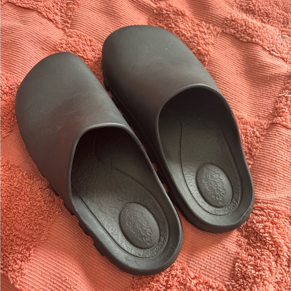 FP. Clogs 35/36